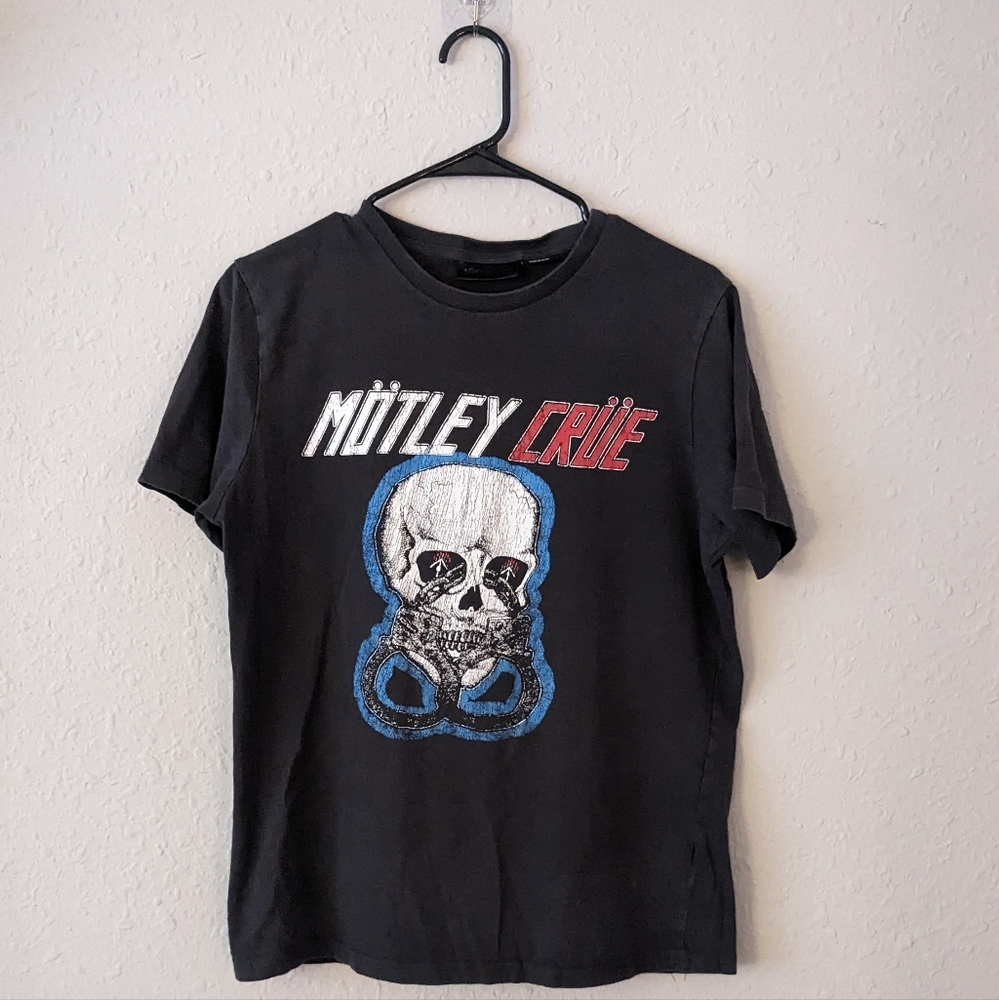 "Motley Crue 87' Tour" CottonOn Shirt Mens Medium